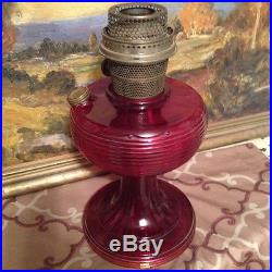 ANTIQUE ALADDIN OIL KEROSENE GLASS LAMP RUBY RED BEEHIVE B BURNER ORIGINAL NR