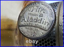 ANTIQUE ALADDIN OIL LAMP NU-TYPE Model B Chicago HONEY AMBER GLASS DRAPE