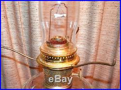 ANTIQUE ALADDIN VENETIAN OIL LAMP MADE CIRCA 1932-33 MODLE B BURNER & HP SHADE