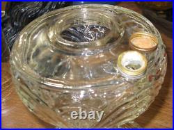 ANTIQUE ALADDIN WASHINGTON DRAPE PATTERN GLASS OIL LAMP w BURNER CHIMNEY ADAPTER