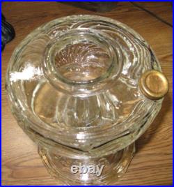 ANTIQUE ALADDIN WASHINGTON DRAPE PATTERN GLASS OIL LAMP w BURNER CHIMNEY ADAPTER