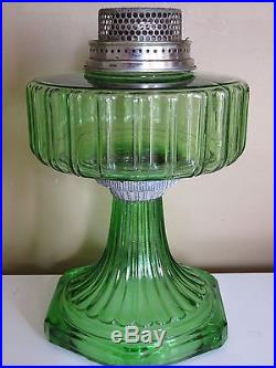 ANTIQUE VINTAGE 1936 ALADDIN KEROSENE OIL LAMP GREEN DEPRESSION GLASS B-102 BASE