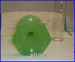 Aladdin 1930's Jadeite Green Corinthian Oil Lamp. Model B Burener Chicago, ILL