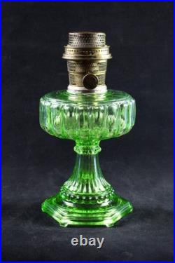 Aladdin 1934 #108 Green Beta Crystal Cathedral Oil Lamp Brass Model B Burner
