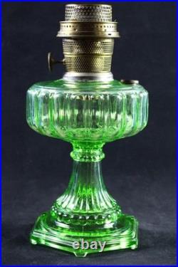 Aladdin 1934 #108 Green Beta Crystal Cathedral Oil Lamp Brass Model B Burner Aladdin 1934 #108 Green Beta Crystal Cathedral Oil Lamp Brass Model B Burner