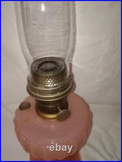 Aladdin 1934 Corinthian Model B-116 Rose Moonstone Kerosene/Oil Lamp with chimney