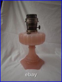 Aladdin 1934 Corinthian Model B-116 Rose Moonstone Kerosene/Oil Lamp with chimney