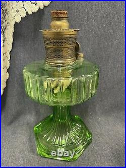 Aladdin 1934 Model B-102 Green Beta Corinthian Kerosene Lamp, Oil Lamp