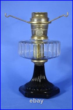 Aladdin 1935-36 B-104 Corinthian Clear/Black Foot Oil Lamp Nickle Model B Burner