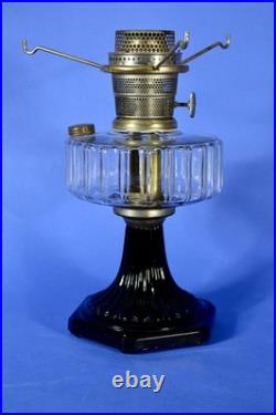Aladdin 1935-36 B-104 Corinthian Clear/Black Foot Oil Lamp Nickle Model B Burner