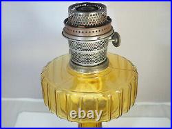 Aladdin 1935 Amber crystal Corinthian Oil Lamp Model B Burner Lox-on chimney 101