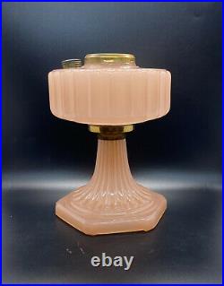 Aladdin 1935 Model B-112 Corinthian Rose Moonstone Kerosene Lamp / Oil Lamp 9
