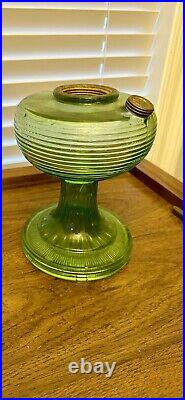 Aladdin 1937 Beehive Model B-81 Emerald Green Crystal Kerosene Lamp, Oil Lamp