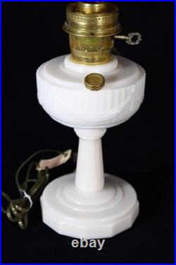 Aladdin 1940-49 B-75 Post War Alacite V-Foot Oil Lamp withBrass Electric Burner