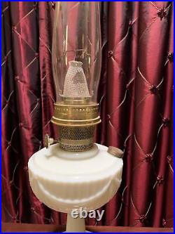 Aladdin 1940 Ivory Alacite Tall Lincoln Drape Model B-75Kerosene Lamp Oil Lamp