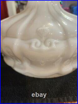 Aladdin 401 Glass Oil Kerosene Lamp Shade Beautifully Ornate 10