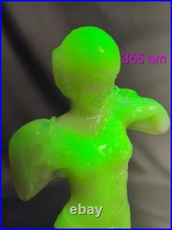 Aladdin Alacite G16 NuType Figural Nude Woman Table Lamp Base Deco Uranium Glass