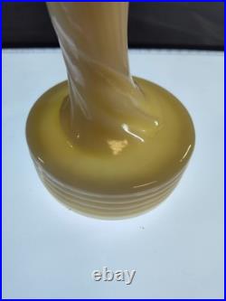 Aladdin Alacite G16 NuType Figural Nude Woman Table Lamp Base Deco Uranium Glass
