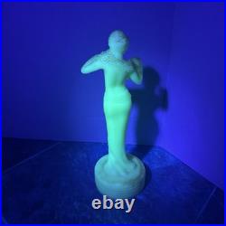 Aladdin Alacite G16 Undrilled Figural Nude Woman Table Lamp Base Uranium Glass