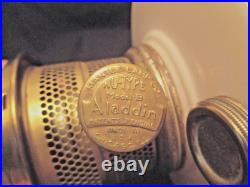 Aladdin Alacite Oil Lamp Fontblacklite Green