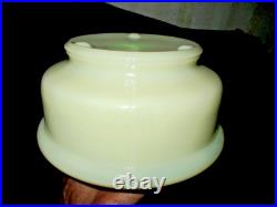 Aladdin Alacite Oil Lamp Fontblacklite Green