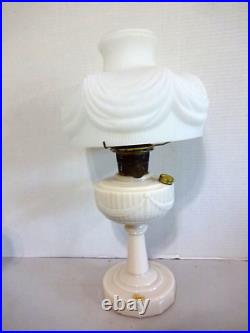 Aladdin Alacite Pink Lincoln Drape Oil Lamp-original Shade-b Burner