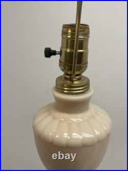 Aladdin Alacite Pink Table Lamp with Finial 1940's 30 Electric Art Deco