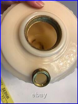 Aladdin Alacite Short Lincoln Drape, Electric 3-Way Light, Flouresces! (2)