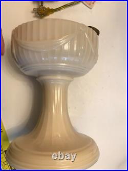 Aladdin Alacite Short Lincoln Drape, Electric 3-Way Light, Flouresces! (2)