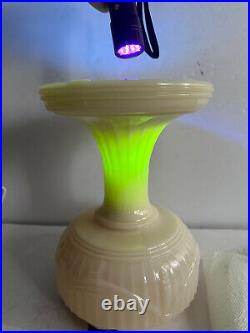 Aladdin Alacite Short Lincoln Drape, Redone Electric 3-Way Light, Flouresces