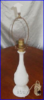 Aladdin Alacite Table Lamp 1940s Floral With Original Lamp Shade Finial