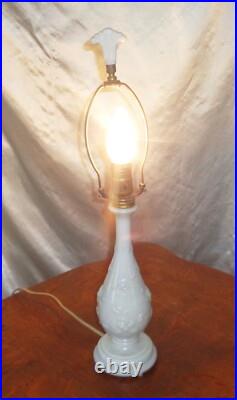 Aladdin Alacite Table Lamp 1940s Floral With Original Lamp Shade Finial