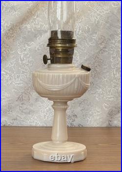 Aladdin Alacite Tall Lincoln Drape Oil Lamp with Model B Burner c. 1942-50s