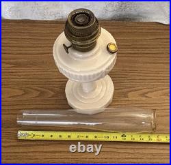 Aladdin Alacite Tall Lincoln Drape Oil Lamp with Model B Burner c. 1942-50s
