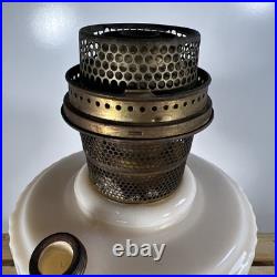 Aladdin Alacite Tall Lincoln Drape Prewar (Uranium) With B Burner