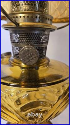 Aladdin Amber Washington Drape B-55Oil Lamp 1944-50 Model B Burner