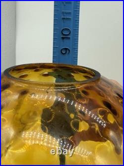 Aladdin Amber Washington Drape Oil Lamp With Fenton Style Glass Shade 21 Tall