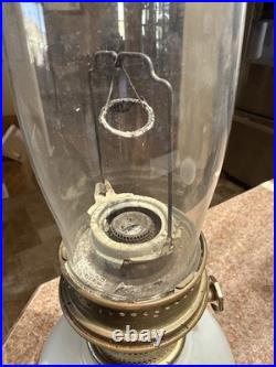 Aladdin Antique Milk Glass Kerosene Oil Lamp Original Globe MINT CONDITION 21.5