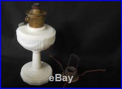 Aladdin Antique Original Lincoln Drape Kerosene Lamp Model B Burner White A