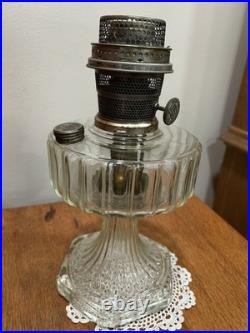 Aladdin B-100 Clear 1935 metal connector Corinthian Kerosene Oil Lamp