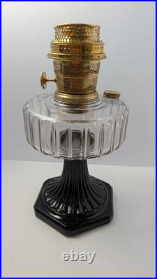 Aladdin B-104 Corinthian Oil Lamp Clear over Black Crystal 1936
