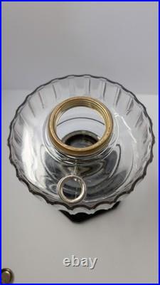 Aladdin B-104 Corinthian Oil Lamp Clear over Black Crystal 1936