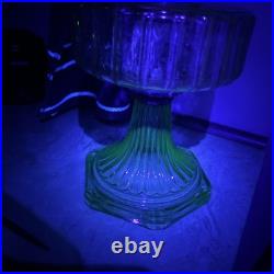 Aladdin B-105 Corinthian Model B Uranium Glass Oil Lamp Green Base