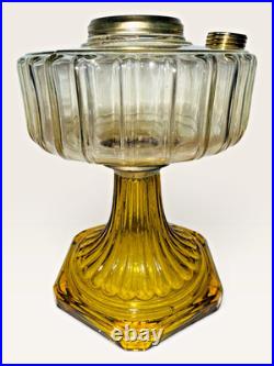 Aladdin B-106 Corinthian Amber Beta Crystal Base Kerosene Lamp 1936 Mfg