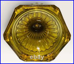 Aladdin B-106 Corinthian Amber Beta Crystal Base Kerosene Lamp 1936 Mfg