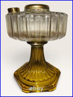 Aladdin B-106 Corinthian Amber Beta Crystal Base Kerosene Lamp 1936 Mfg
