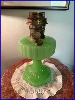 Aladdin B-111 Apple Green Corinthian Table Lamp