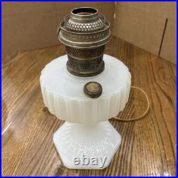 Aladdin B-114 White Moonstone Corinthian Oil Lamp With B Electrified Burner 12