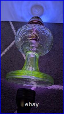 Aladdin B-39 Clear Washington Drape Oil Lamp 1939 With Model B Burner Uranium