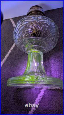Aladdin B-39 Clear Washington Drape Oil Lamp 1939 With Model B Burner Uranium